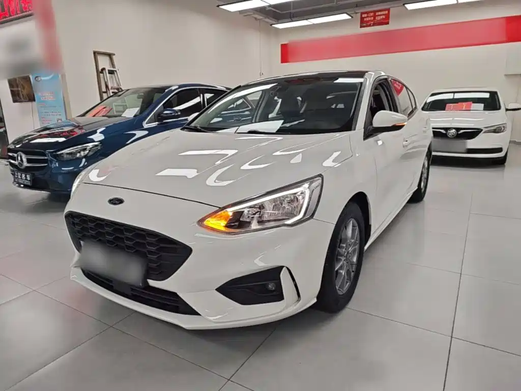 Ford Focus 2020 EcoBoost 180 AT