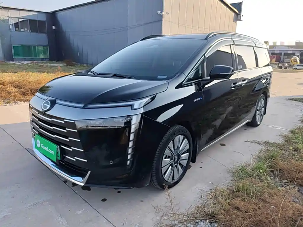 GAC Motor Trumpchi E8 PHEV