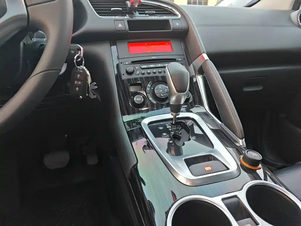 Peugeot 3008 — миниатюра 13