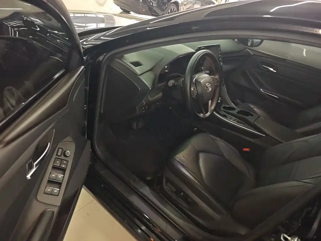 Toyota Avalon — миниатюра 16