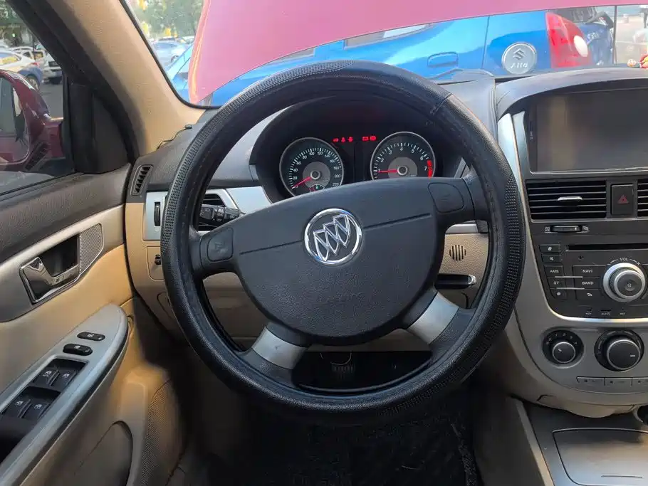 Buick Excelle — миниатюра 15