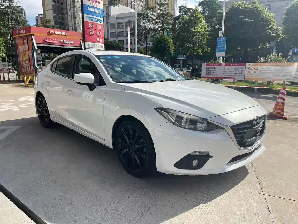 Mazda 3 Axela — миниатюра 3