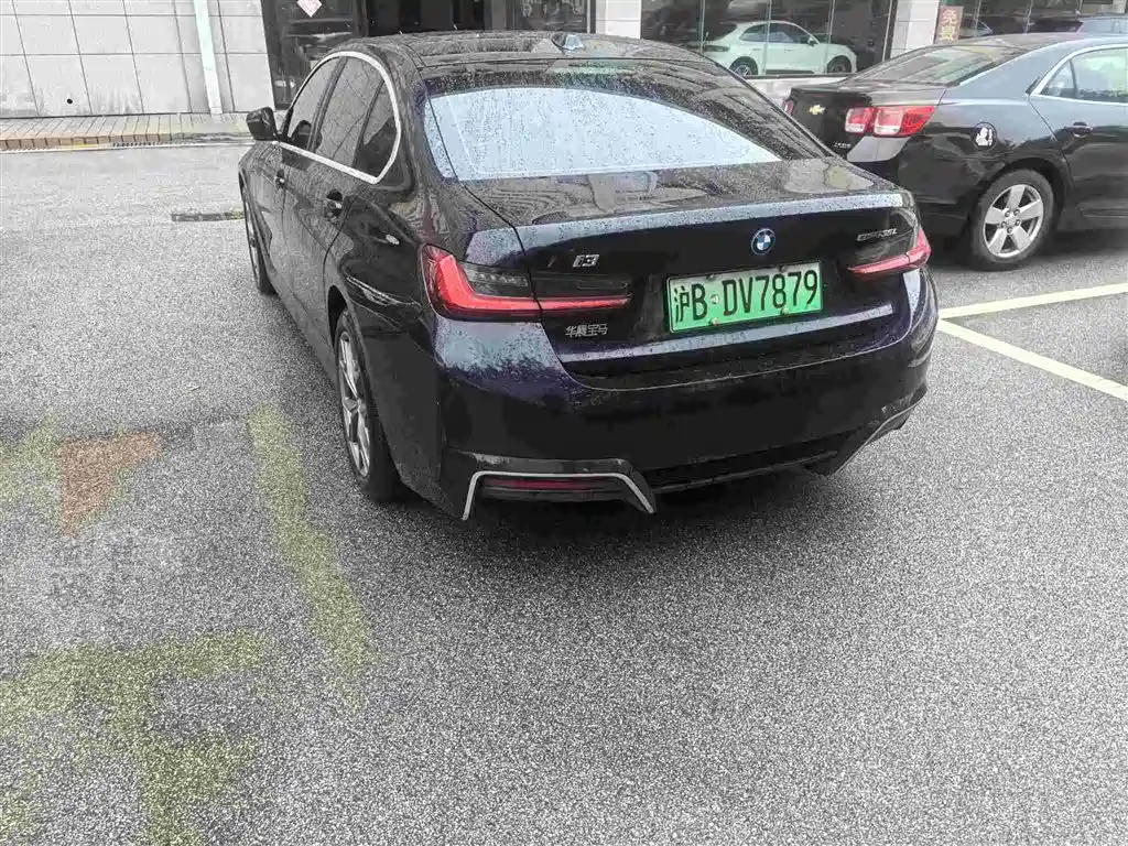 BMW i3 2025 eDrive 35 L