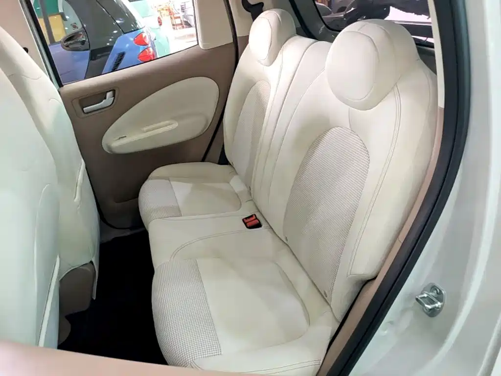 Wuling MINIEV — миниатюра 17