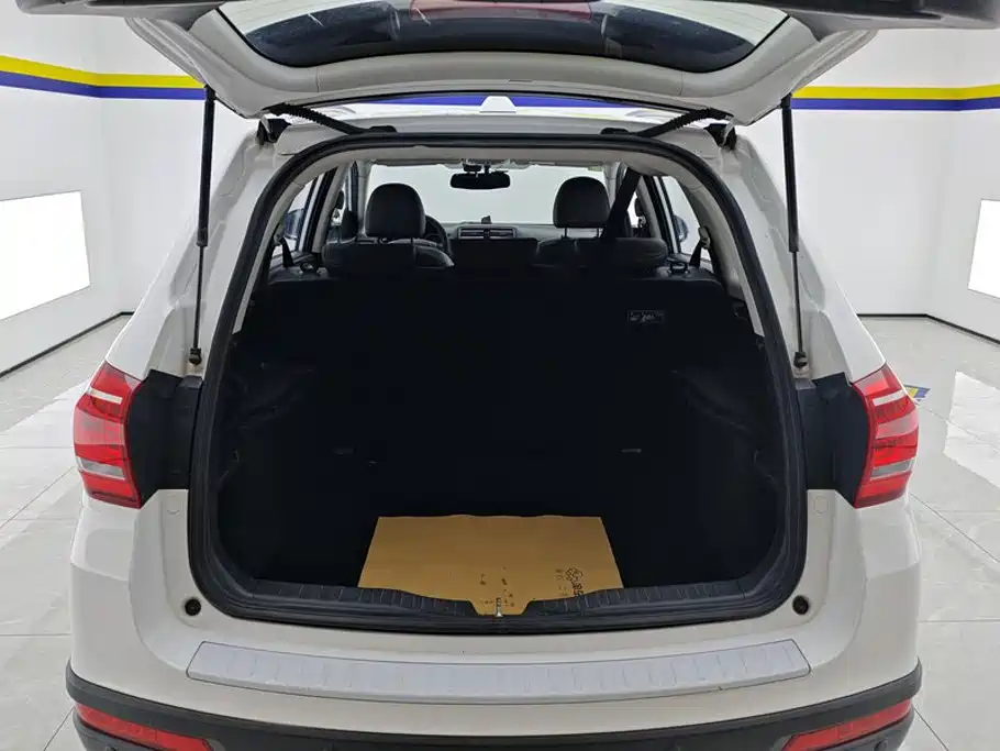 Haval H6 2015 Sport 1.5T AT Luxury