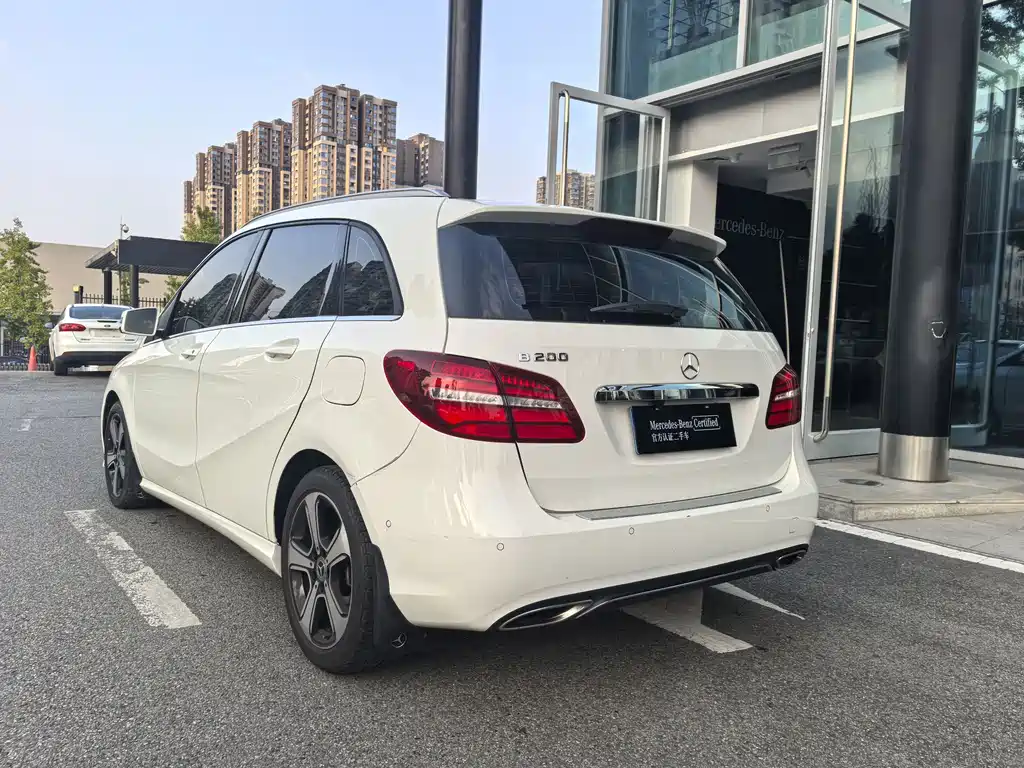 Mercedes-Benz B-Class — миниатюра 15
