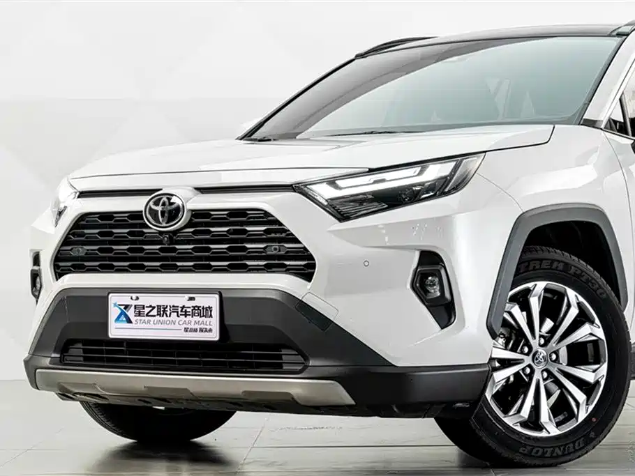 Toyota RAV4 2023 2.0L CVT Plus
