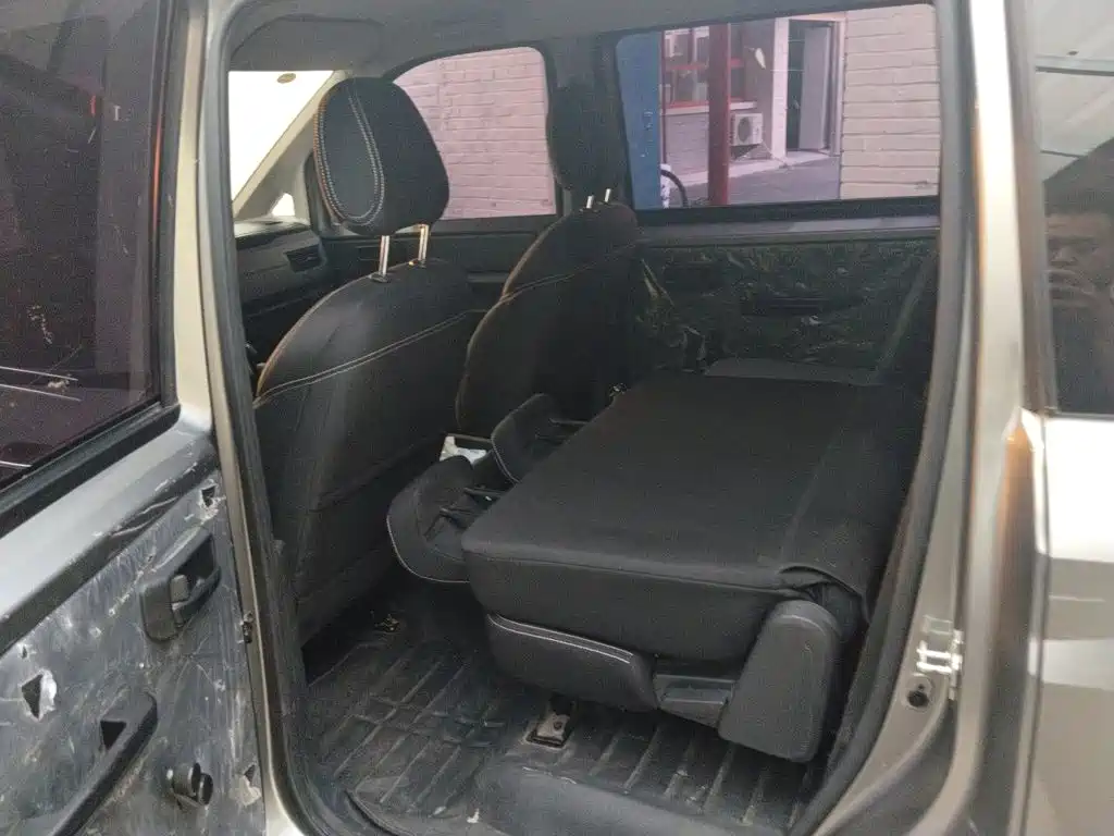 Wuling Hongguang PLUS — миниатюра 13