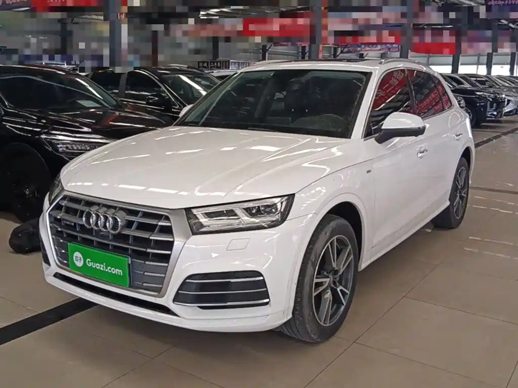 Audi Q5L 2019