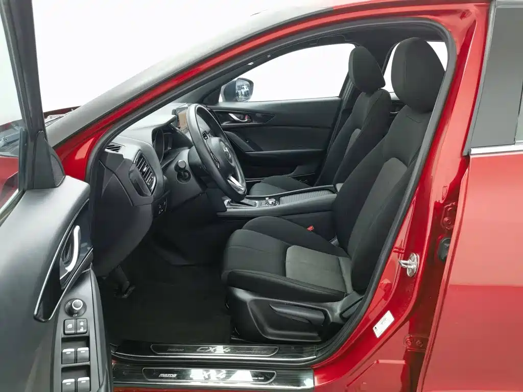 Mazda CX-4 — миниатюра 10