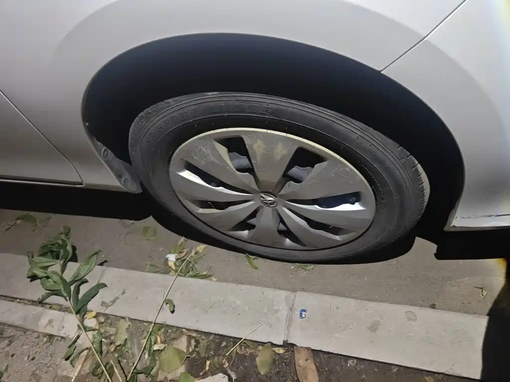Toyota Yaris L — миниатюра 24
