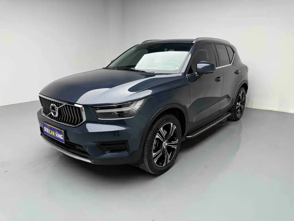 Volvo XC40 2021