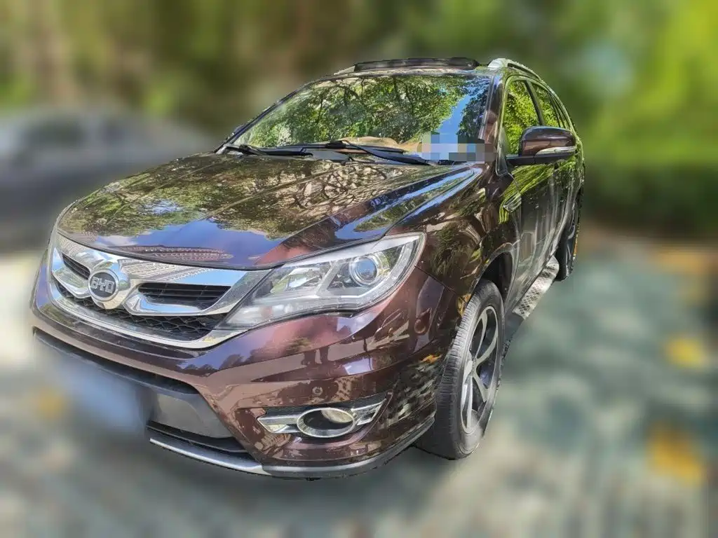 BYD S7