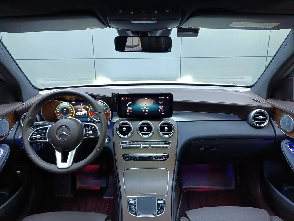 Mercedes-Benz GLC 2021 GLC 300 L 4MATIC