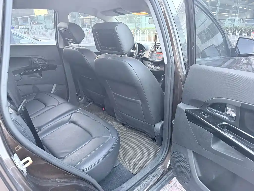 Landwind Landwind X5 — миниатюра 6