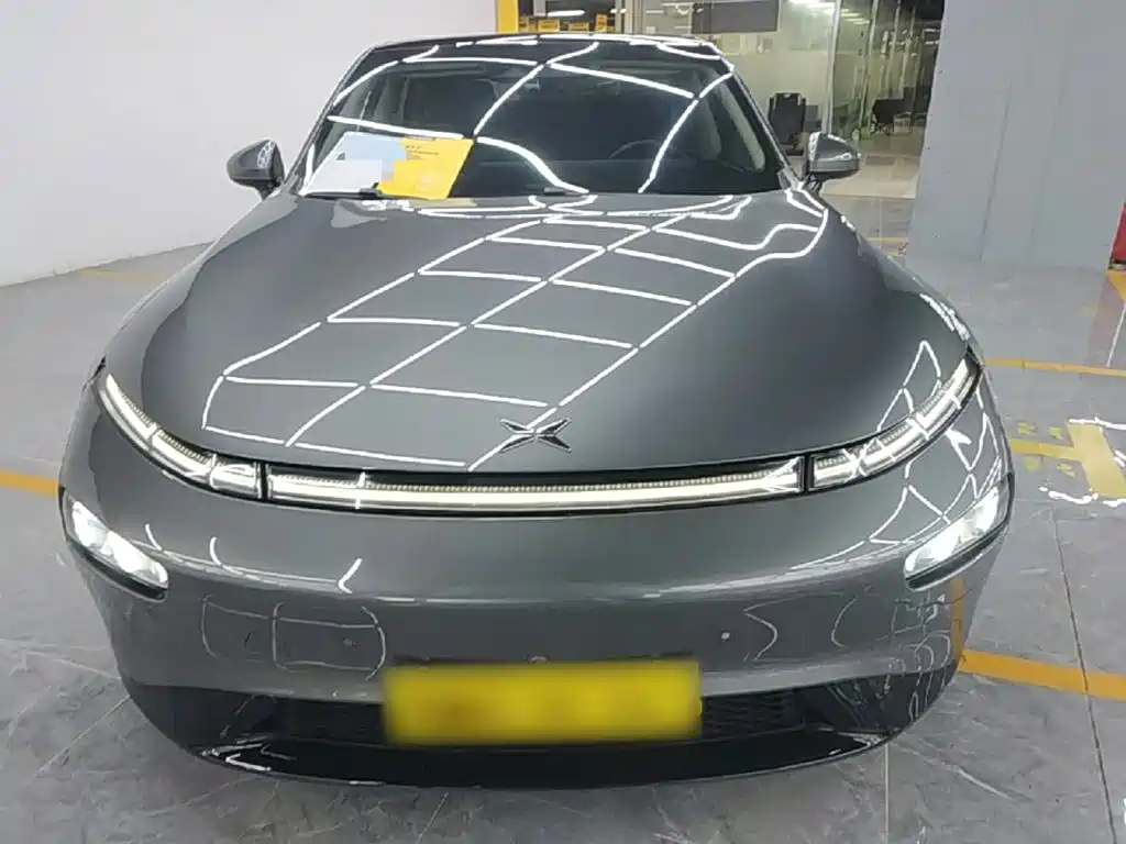 XPeng P7 — миниатюра 3