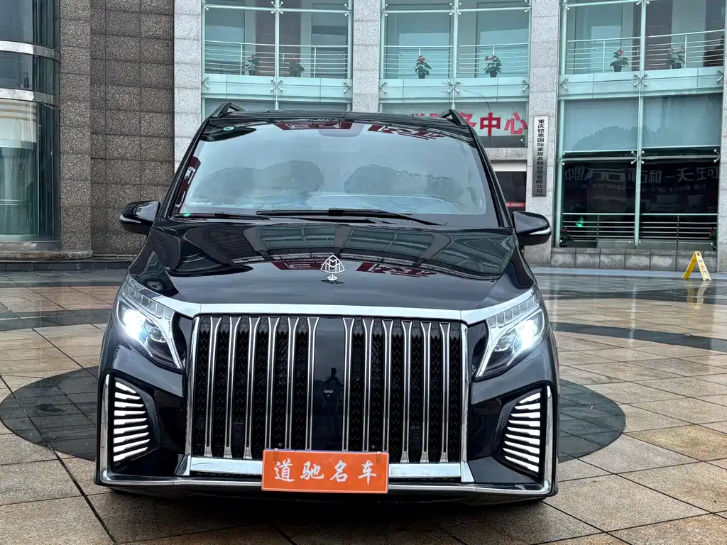 Mercedes-Benz Vito 2021 2.0T 7 мест