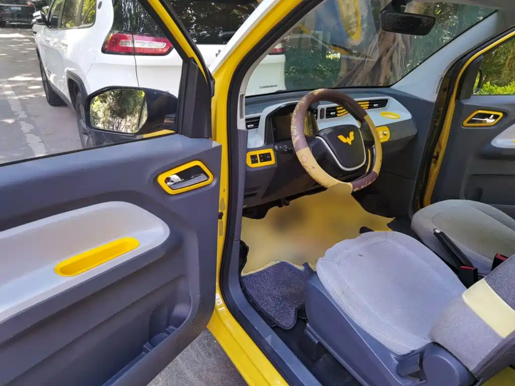 Wuling MINIEV — миниатюра 12