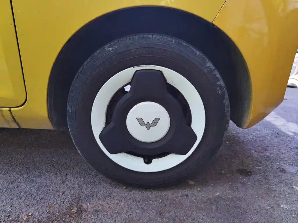 Wuling MINIEV — миниатюра 24