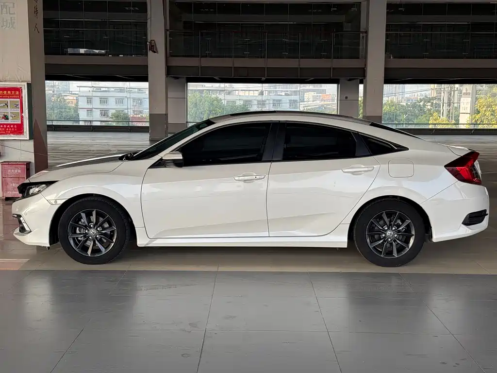 Honda Civic — миниатюра 3