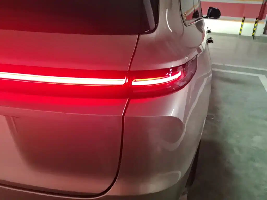Li Auto Li L9 — миниатюра 8