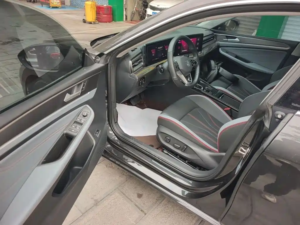 Volkswagen Lamando — миниатюра 16