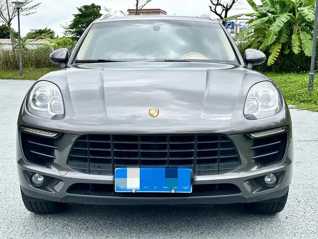 Porsche Macan — миниатюра 2