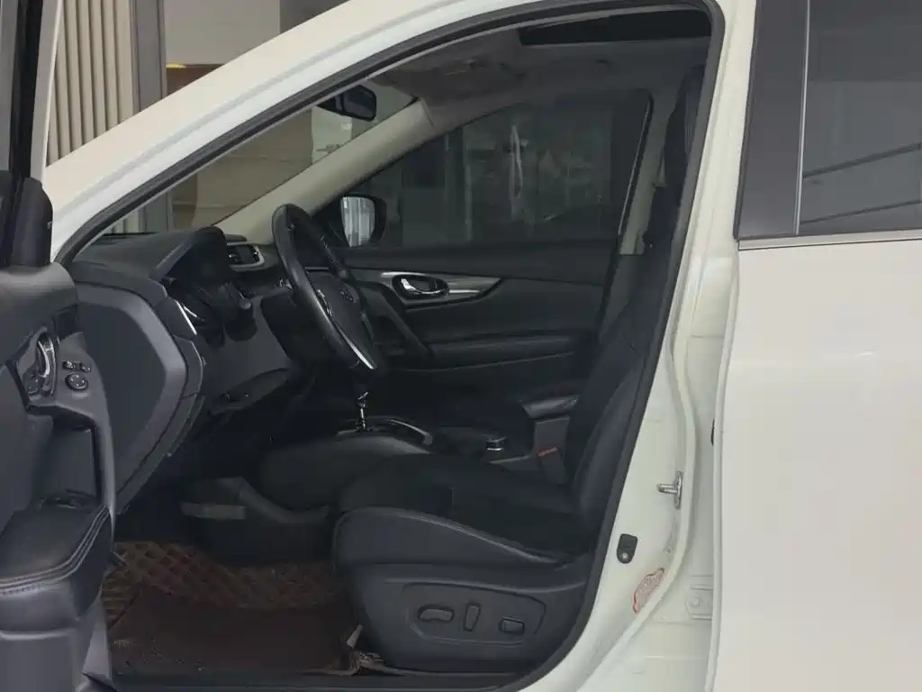 Nissan X-Trail 2014 2.5L CVT Luxury 4WD