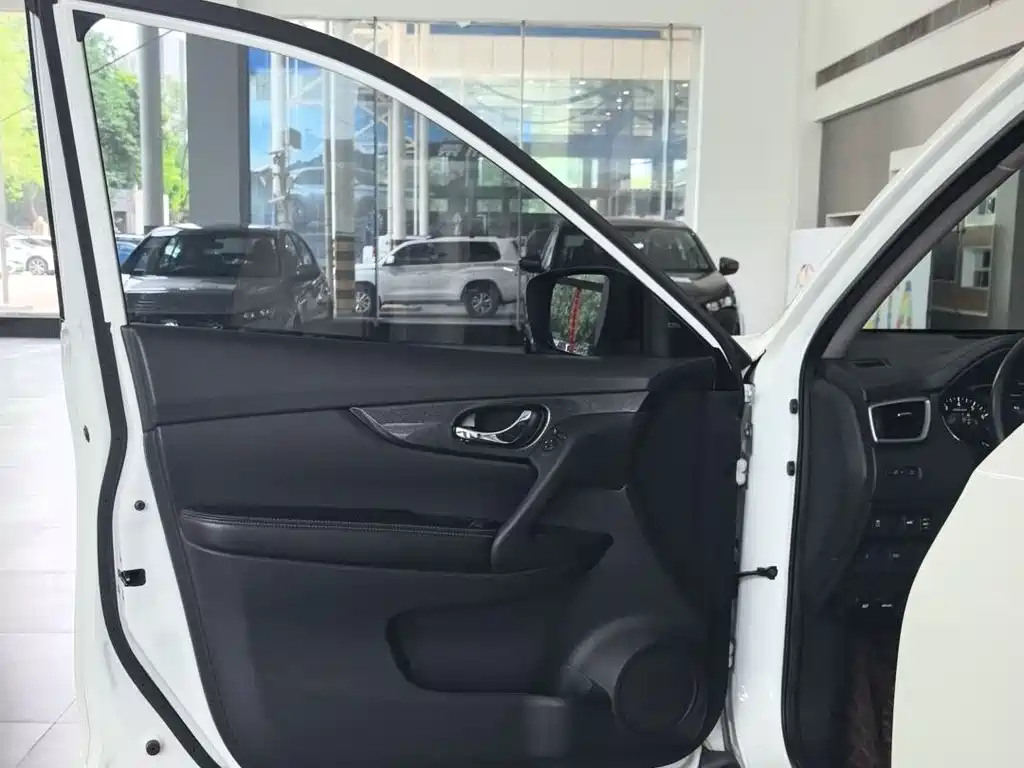 Nissan X-Trail 2014 2.5L CVT Luxury 4WD