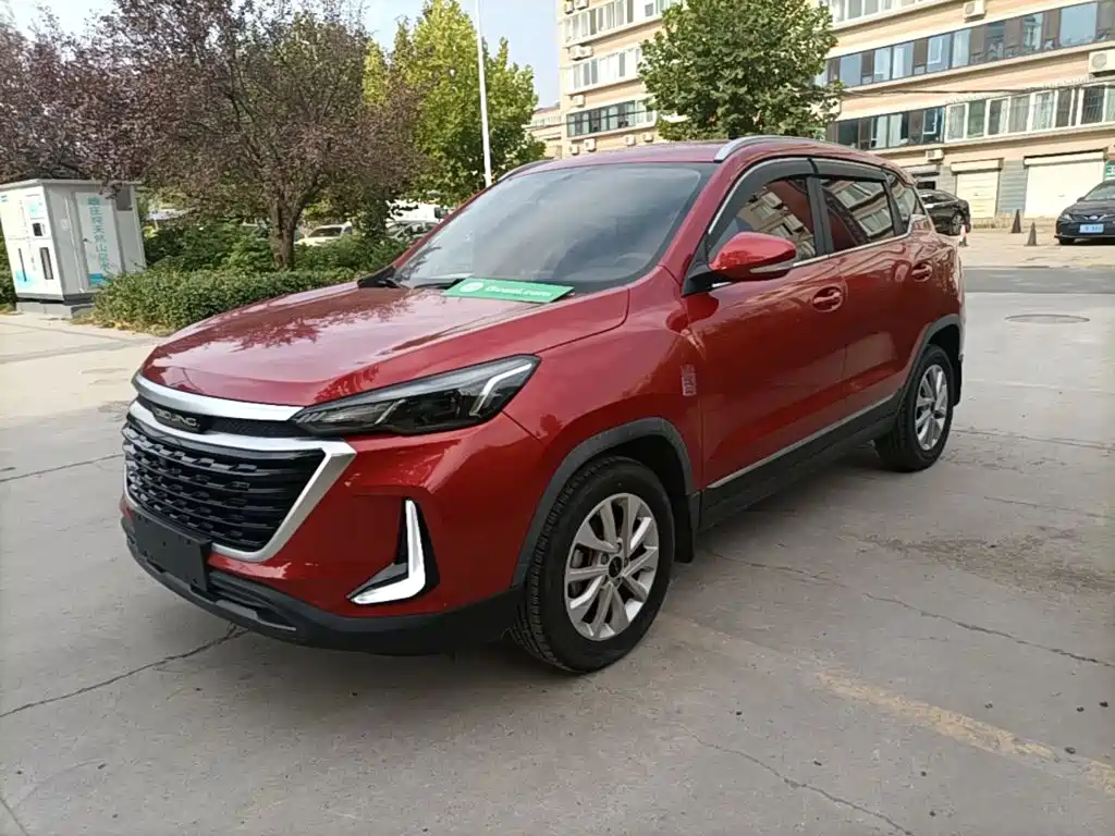 BAIC X3
