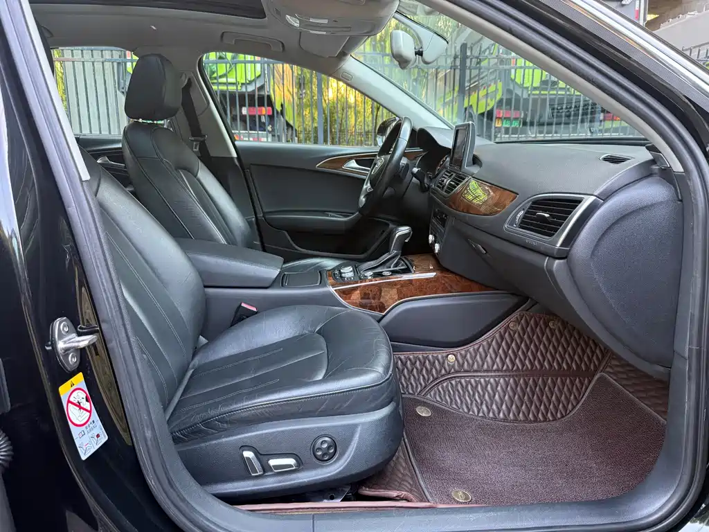Audi A6L — миниатюра 8