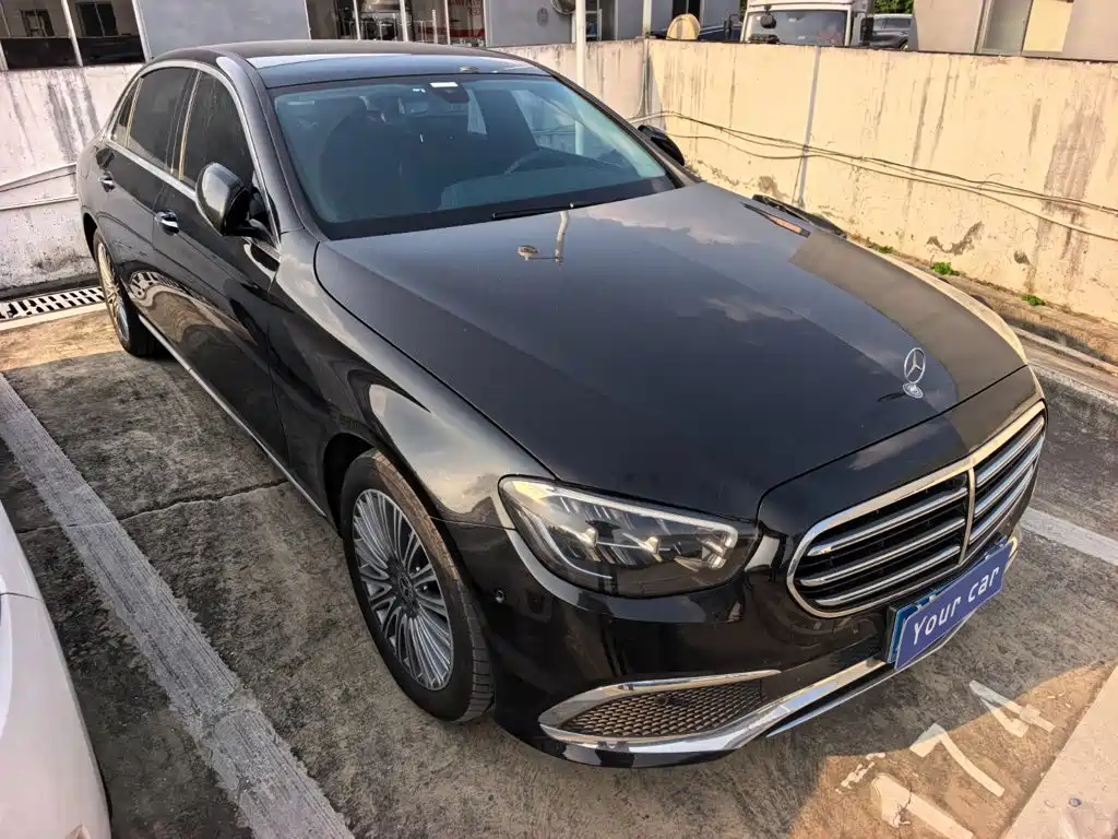 Mercedes-Benz E-Class — миниатюра 3