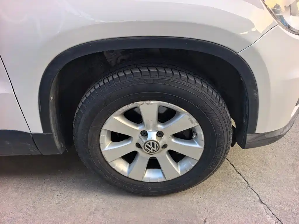 Volkswagen Tiguan — миниатюра 8