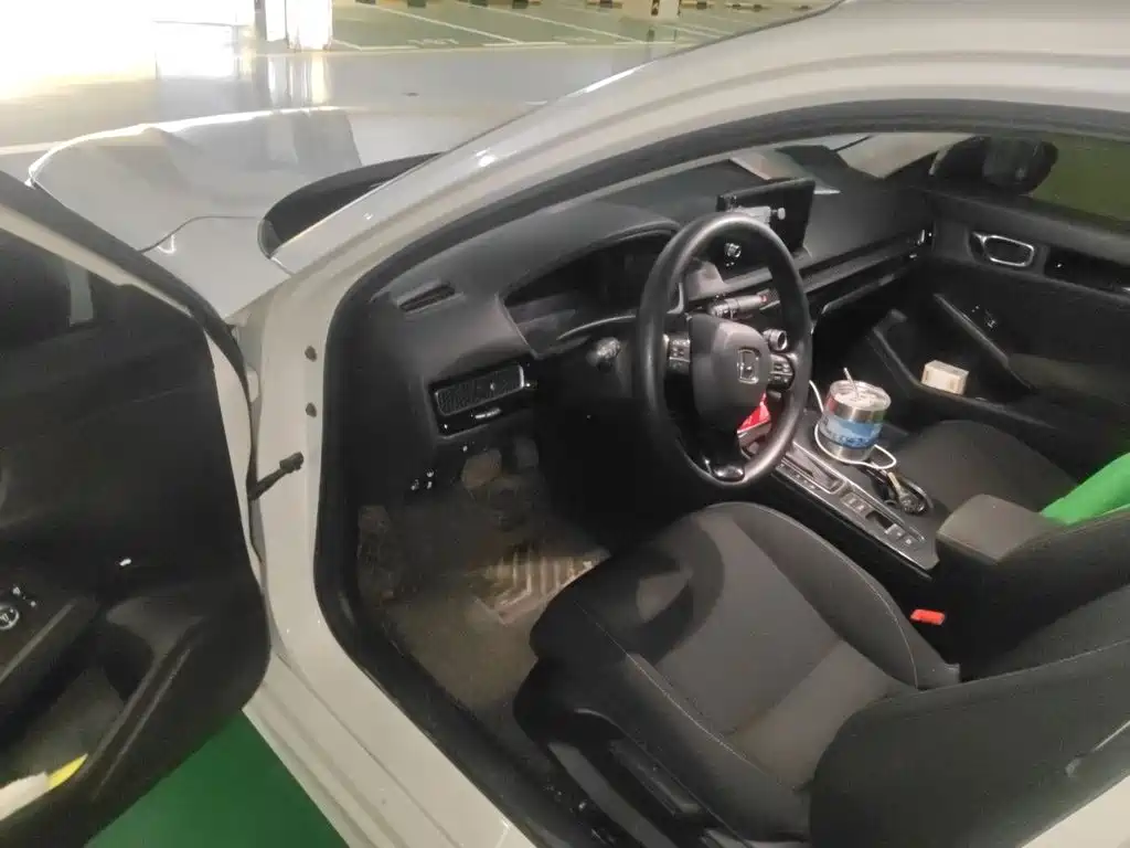 Honda Civic — миниатюра 12