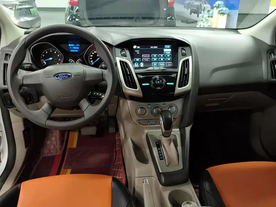 Ford Focus — миниатюра 12