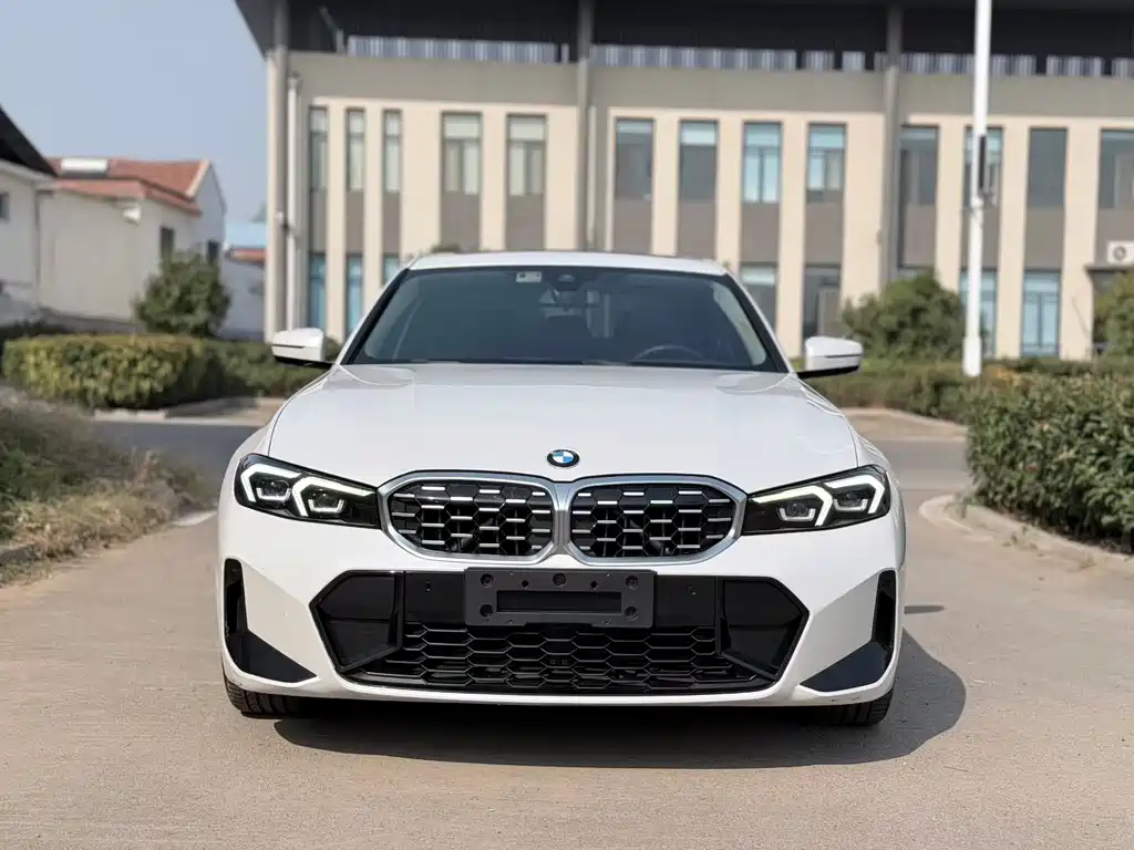 BMW 3 Series — миниатюра 2