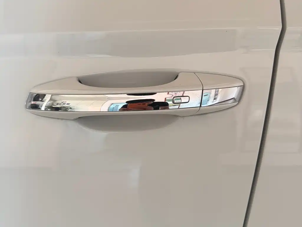 Skoda Karoq — миниатюра 20