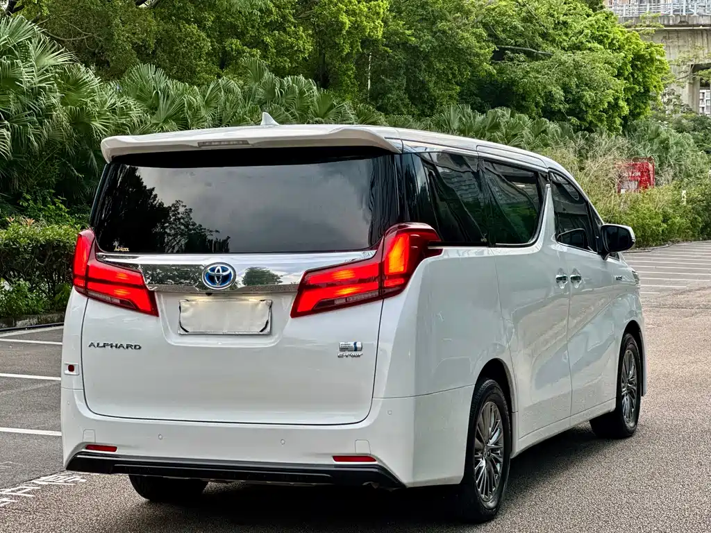 Toyota Alphard Hybrid 2.5L Premium Edition, фото 14
