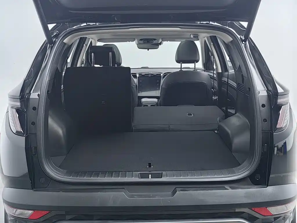 Hyundai Tucson — миниатюра 16