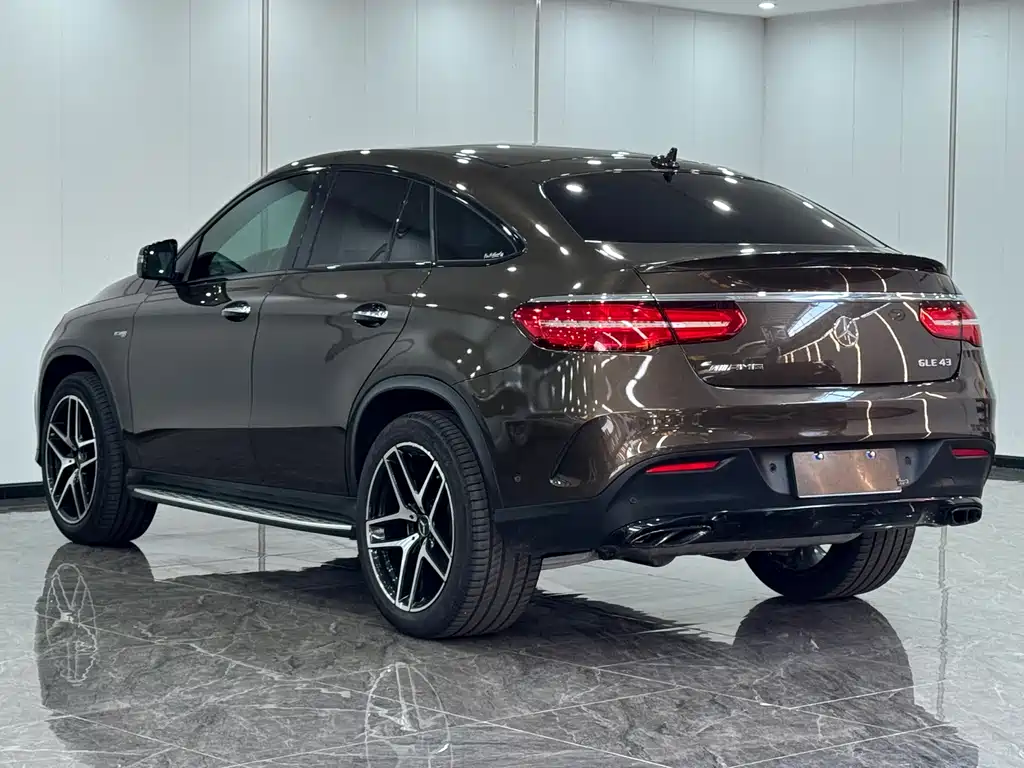 Mercedes-Benz GLE Coupe AMG — миниатюра 5