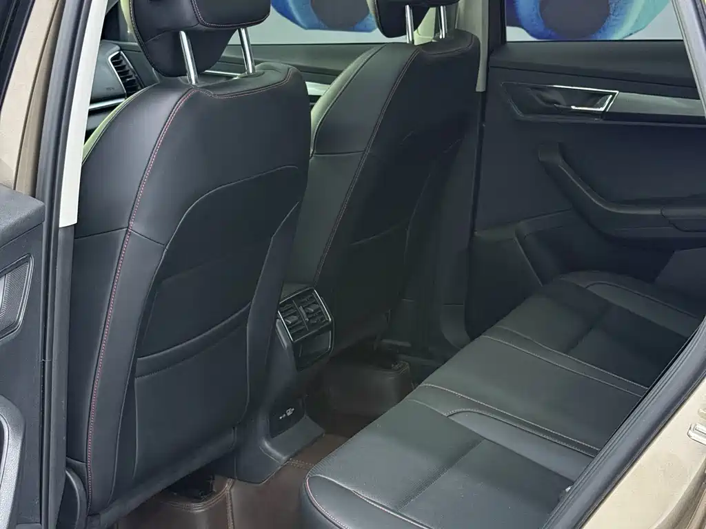 Skoda Karoq 2022 TSI280 Premium