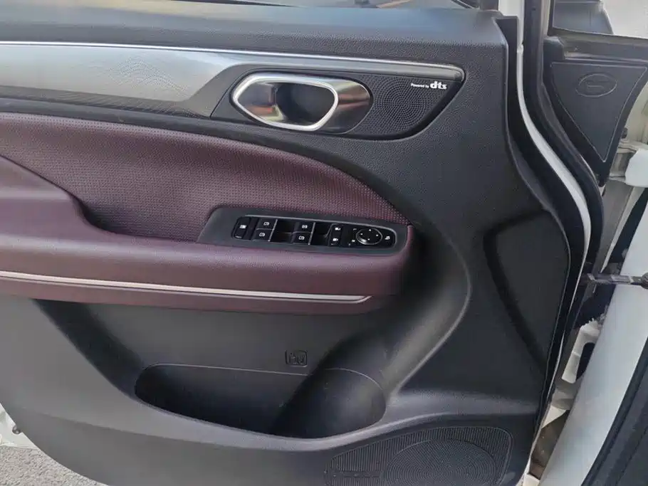 GAC Motor Trumpchi M6 — миниатюра 7