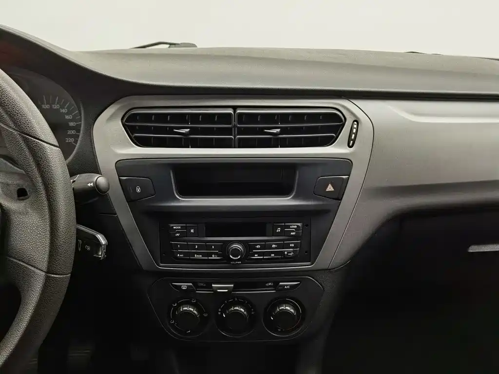 Citroen Elysee — миниатюра 12