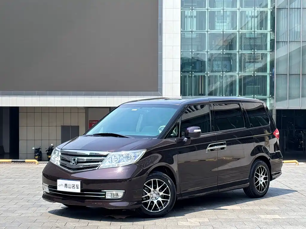 Honda Elysion 2014