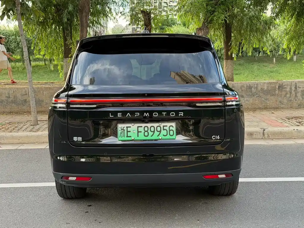 Leapmotor C16 2026 280 6 мест
