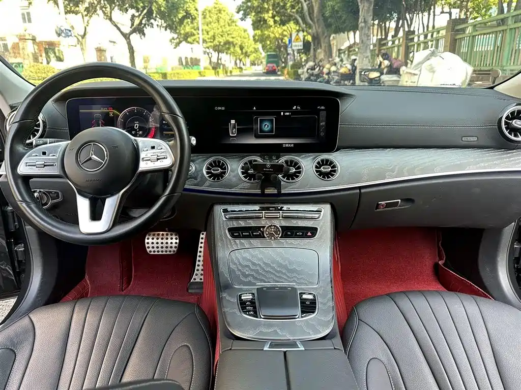 Mercedes-Benz CLS 2020 CLS 300