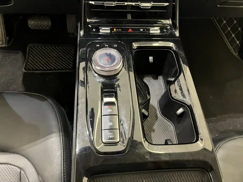 Wuling Xingguang — миниатюра 13