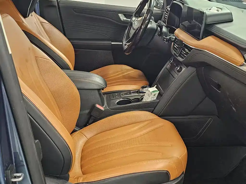 Ford Escape — миниатюра 11