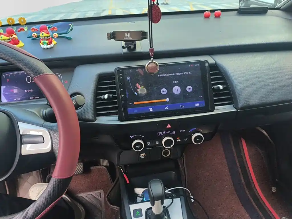 Honda Fit — миниатюра 9