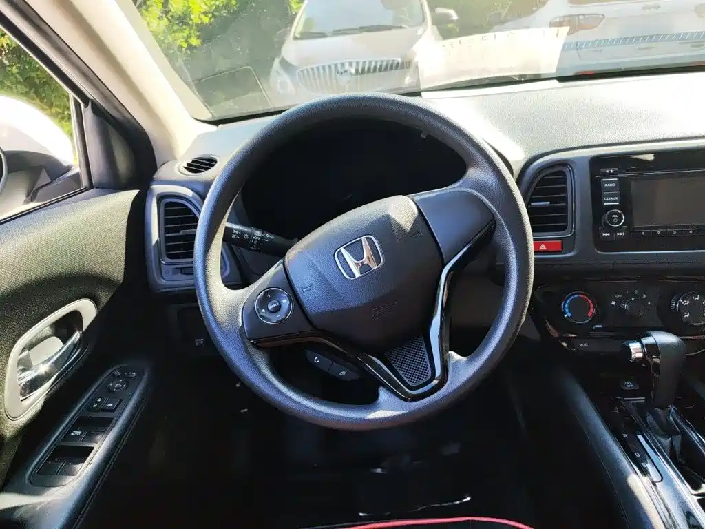 Honda Vezel — миниатюра 6
